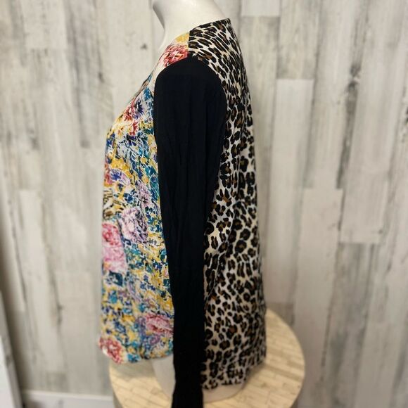 Blouse - Picture 2 of 5